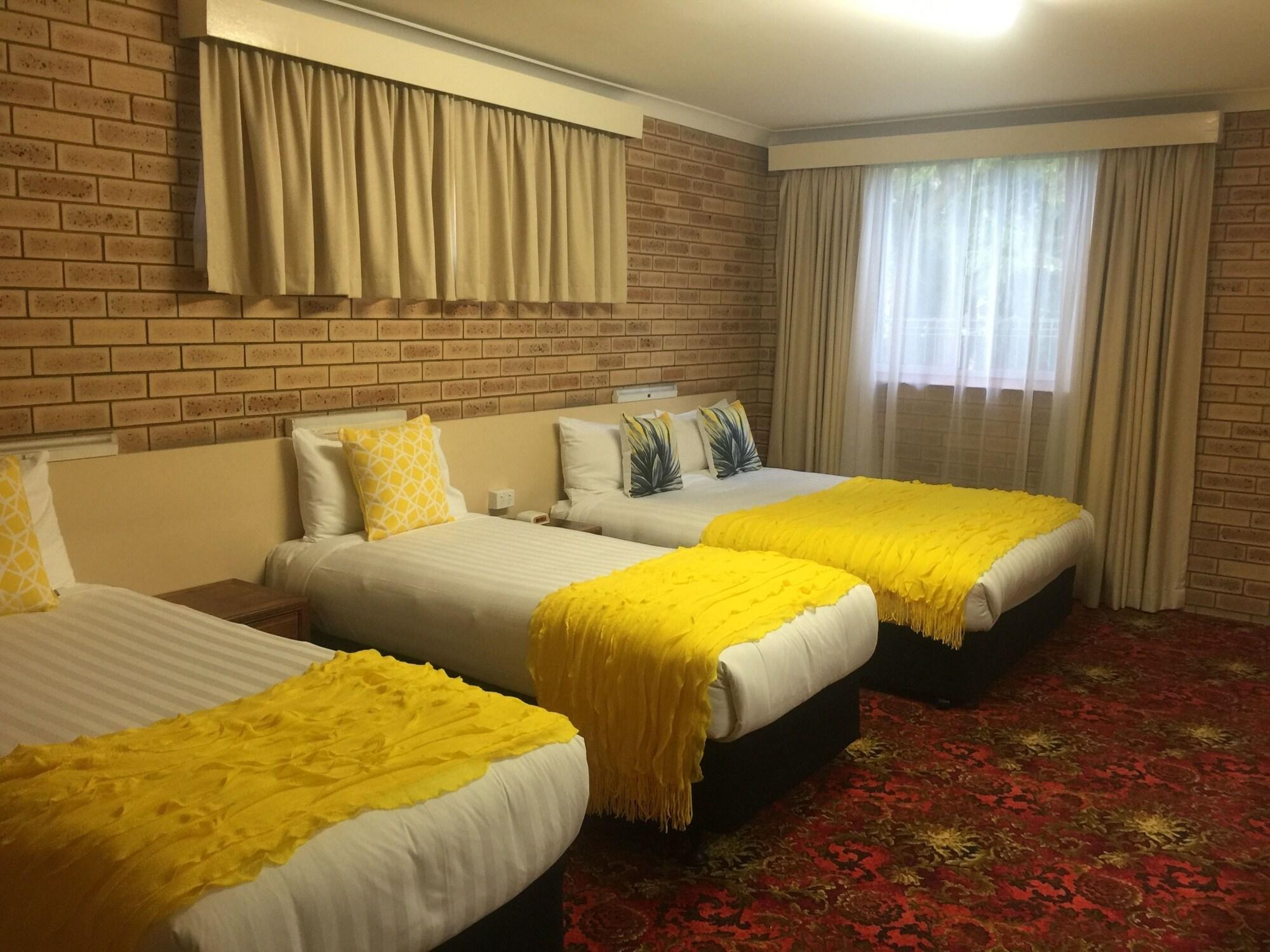 Blue Violet Motor Inn Toowoomba Exteriör bild