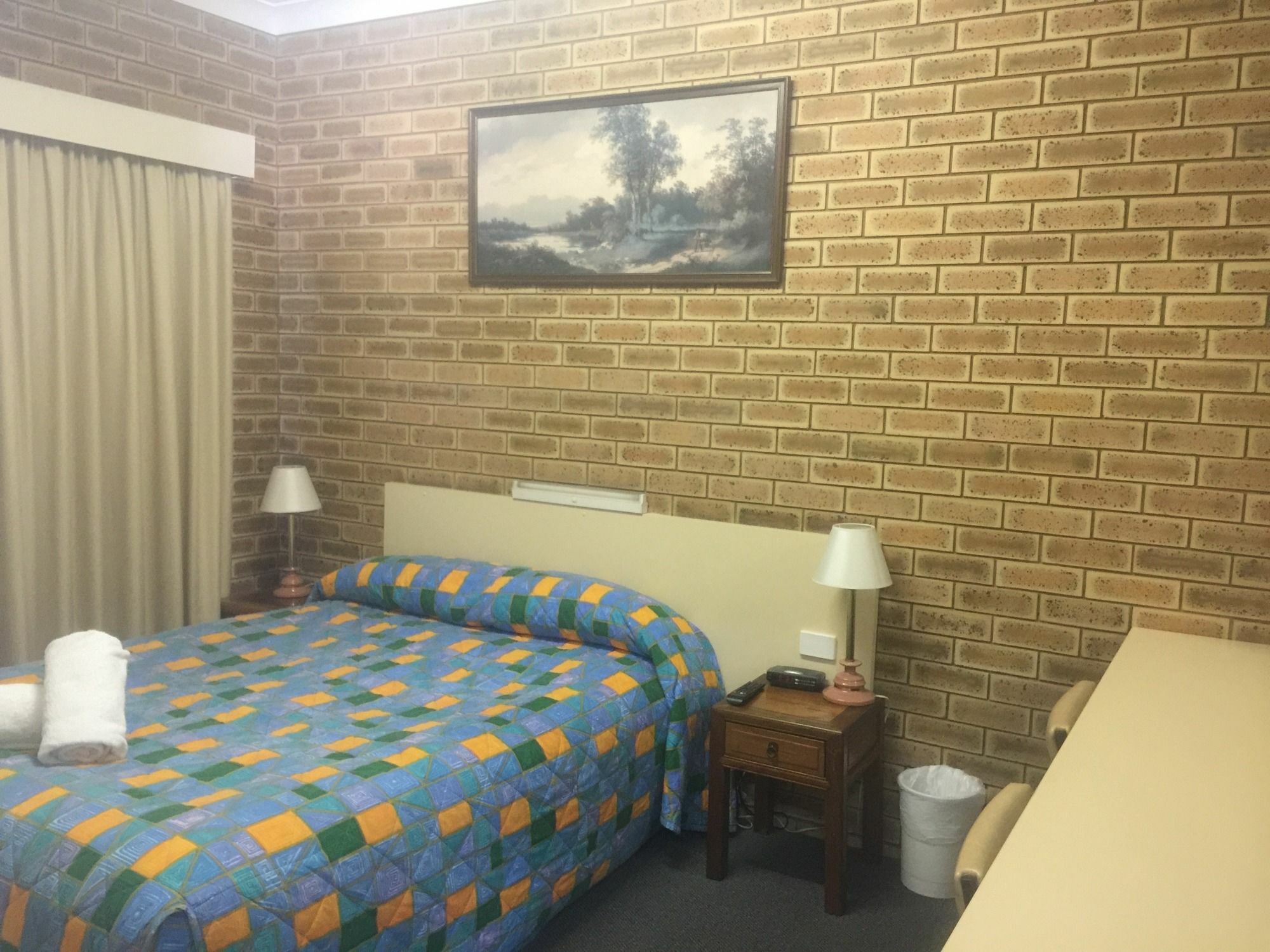 Blue Violet Motor Inn Toowoomba Exteriör bild