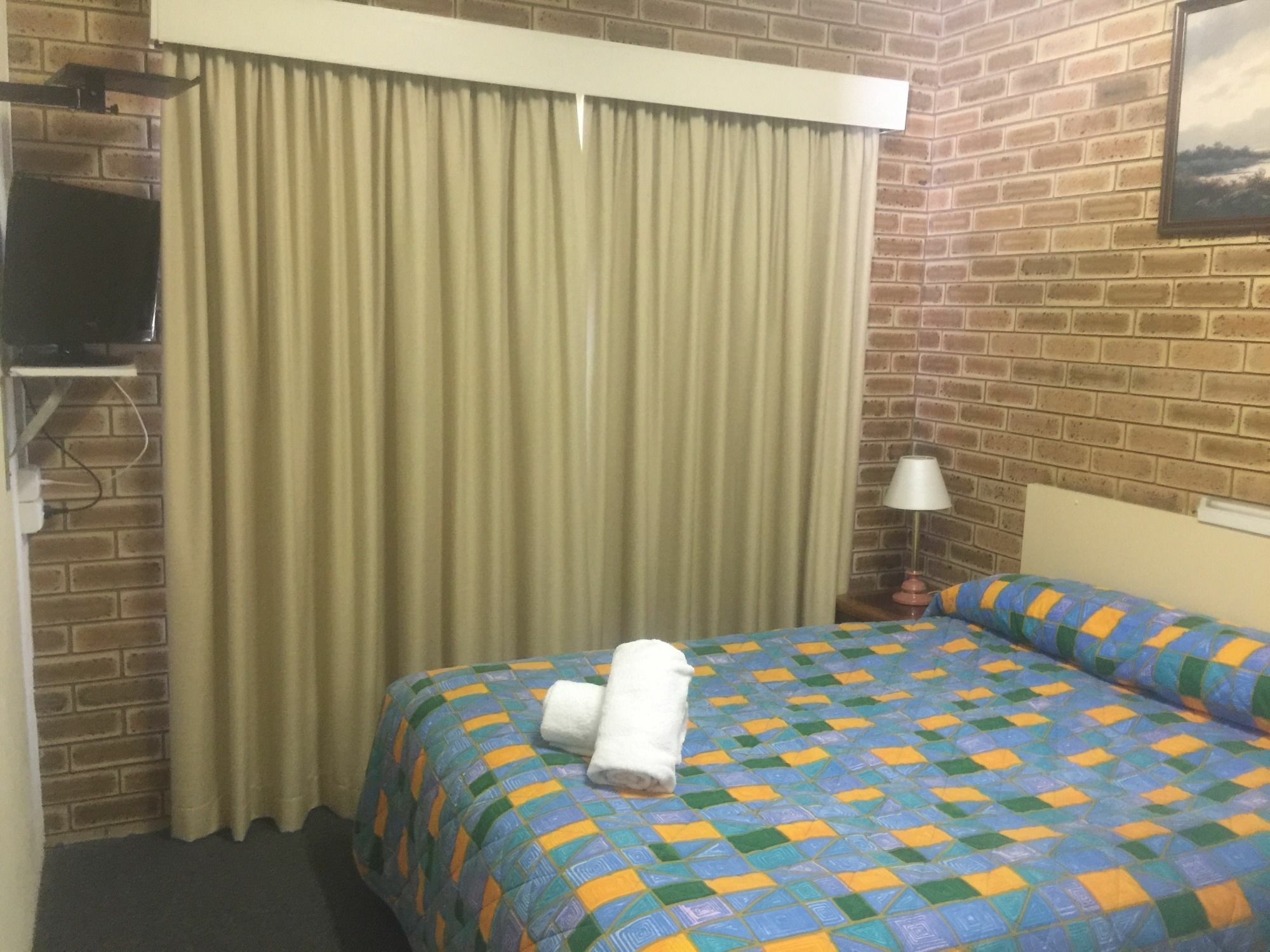 Blue Violet Motor Inn Toowoomba Exteriör bild